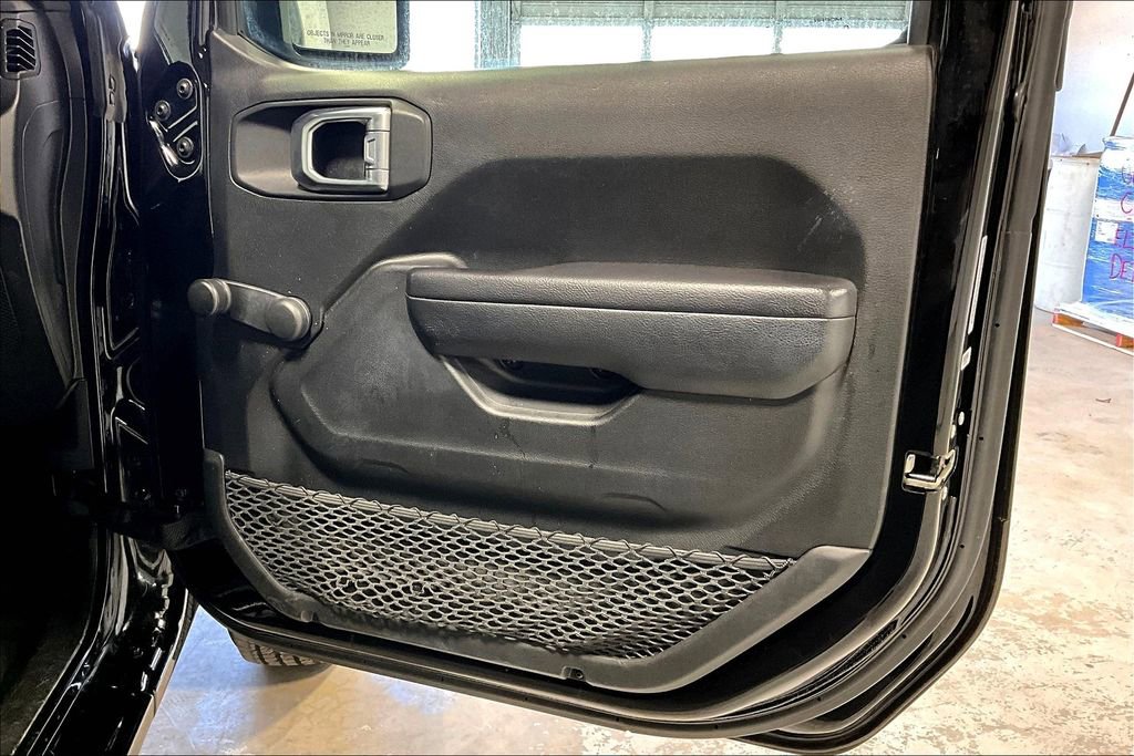 Used 2023 Jeep Wrangler Sport image 22