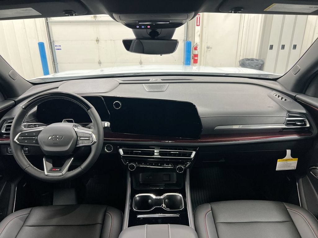 New 2026 Chevrolet Traverse Z71 w/ Enhanced Driving Package AWD/4WD image 10