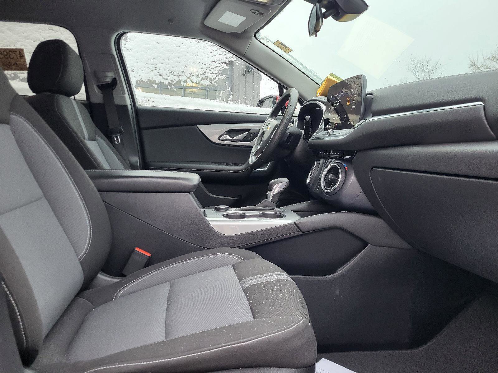 Used 2023 Chevrolet Blazer LT w/ Driver Confidence Package image 12
