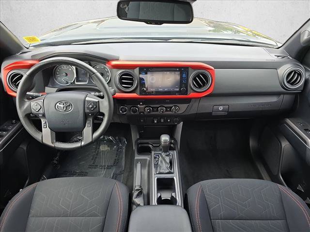 Used 2019 Toyota Tacoma TRD Sport AWD/4WD image 9