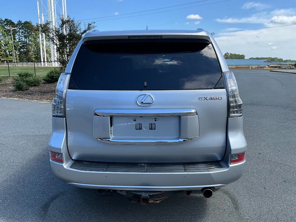 Used 2015 Lexus GX 460 image 5