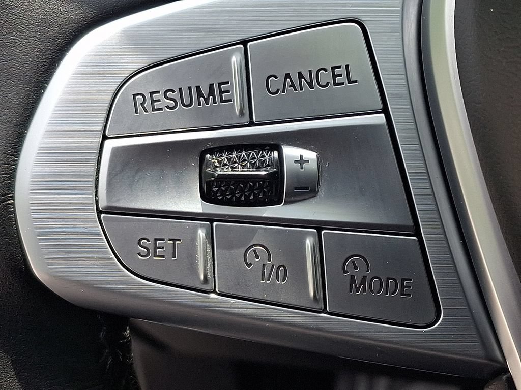 Used 2024 BMW X7 xDrive40i AWD/4WD image 24