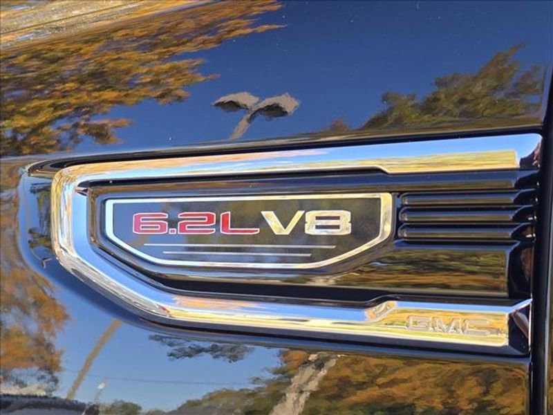 New 2026 GMC Sierra 1500 Denali w/ Denali Reserve Package image 10