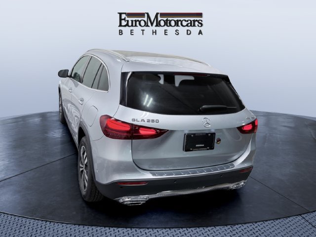 Used 2026 Mercedes-Benz GLA 250 4MATIC image 2