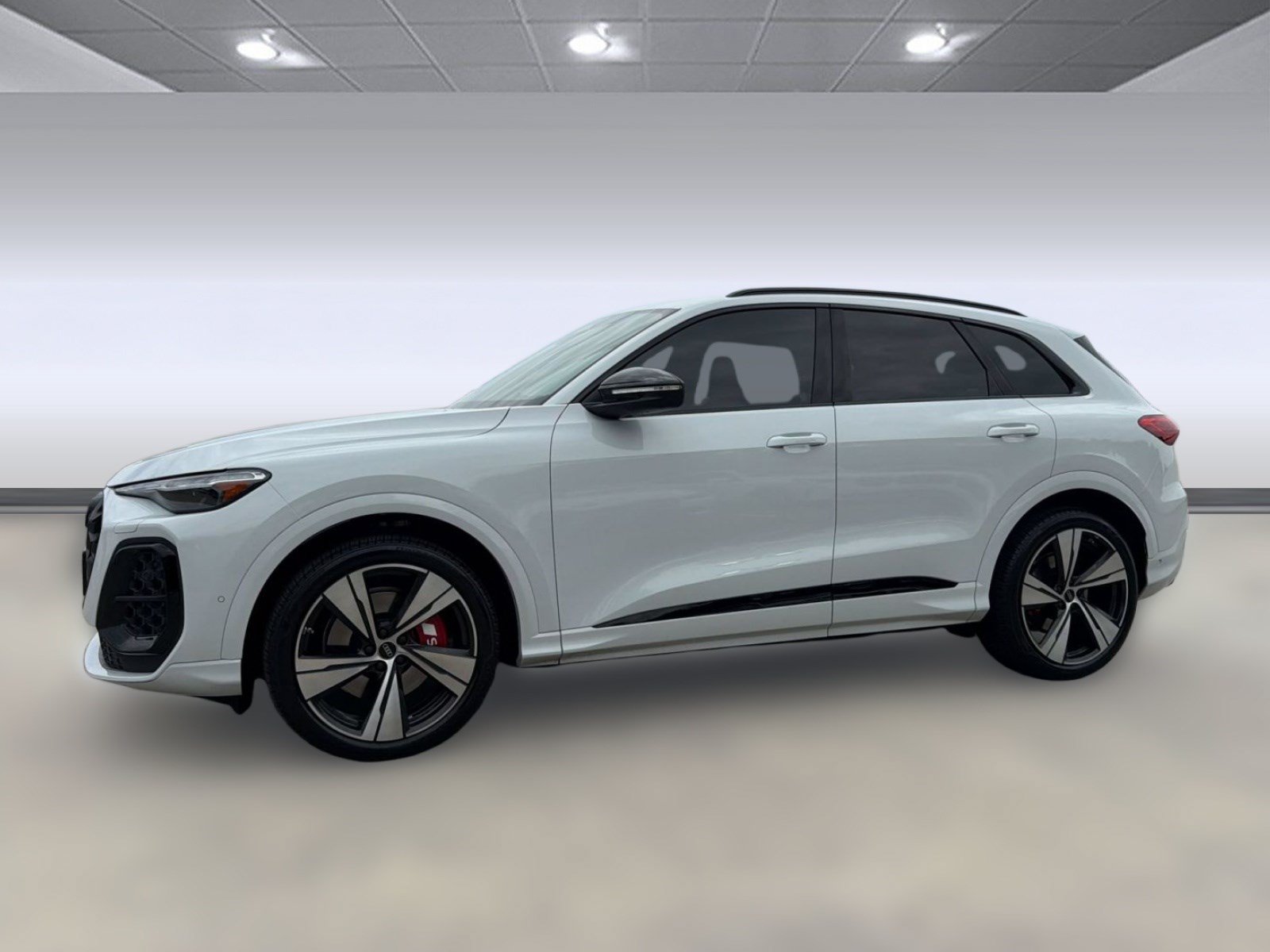 Used 2025 Audi SQ5 Premium Plus AWD/4WD image 2