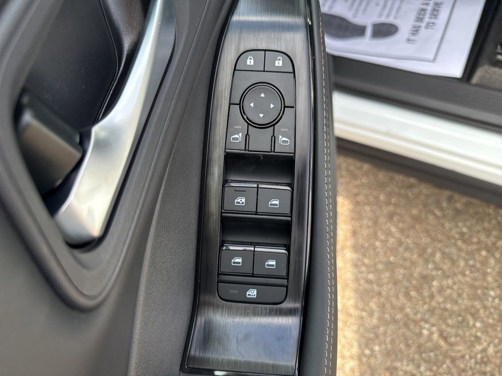 New 2026 Nissan Rogue SV image 15