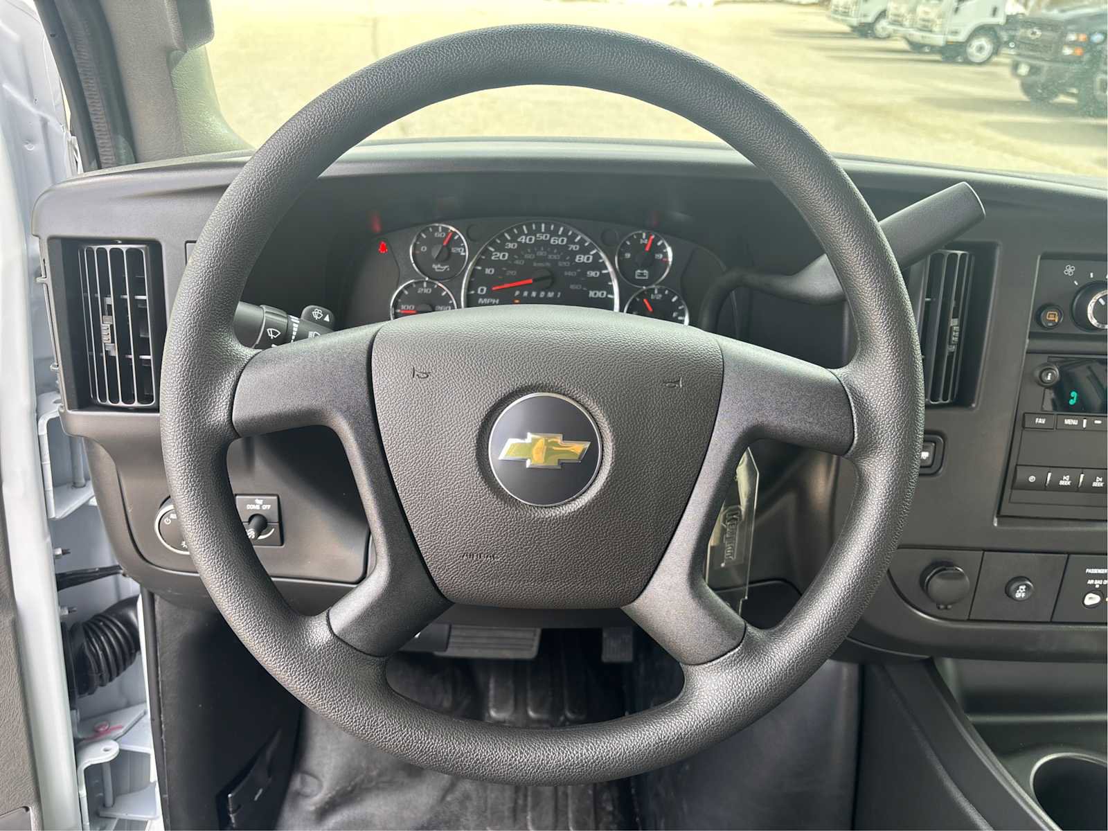 New 2025 Chevrolet Express 2500 image 18