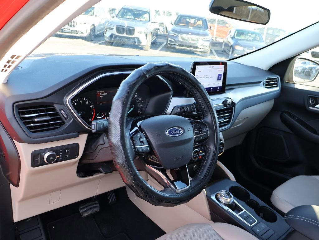 Used 2021 Ford Escape SEL image 21