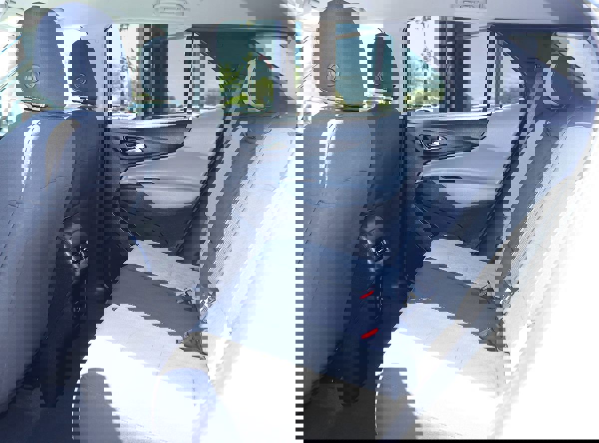 Used 2022 Chevrolet Equinox LT image 30