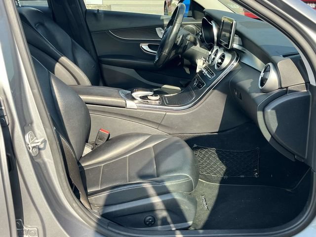 Used 2016 Mercedes-Benz C 300 4MATIC Sedan image 23