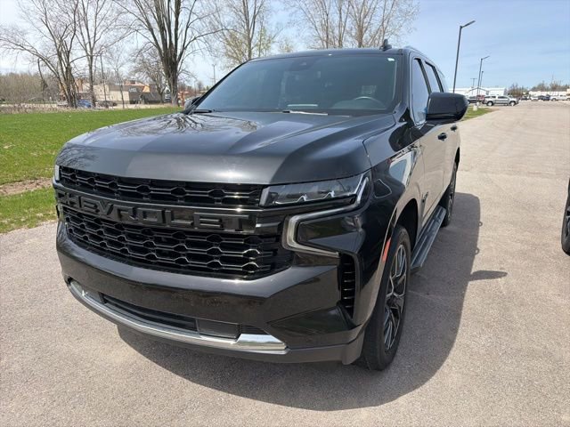 Used 2023 Chevrolet Tahoe LS AWD/4WD image 3