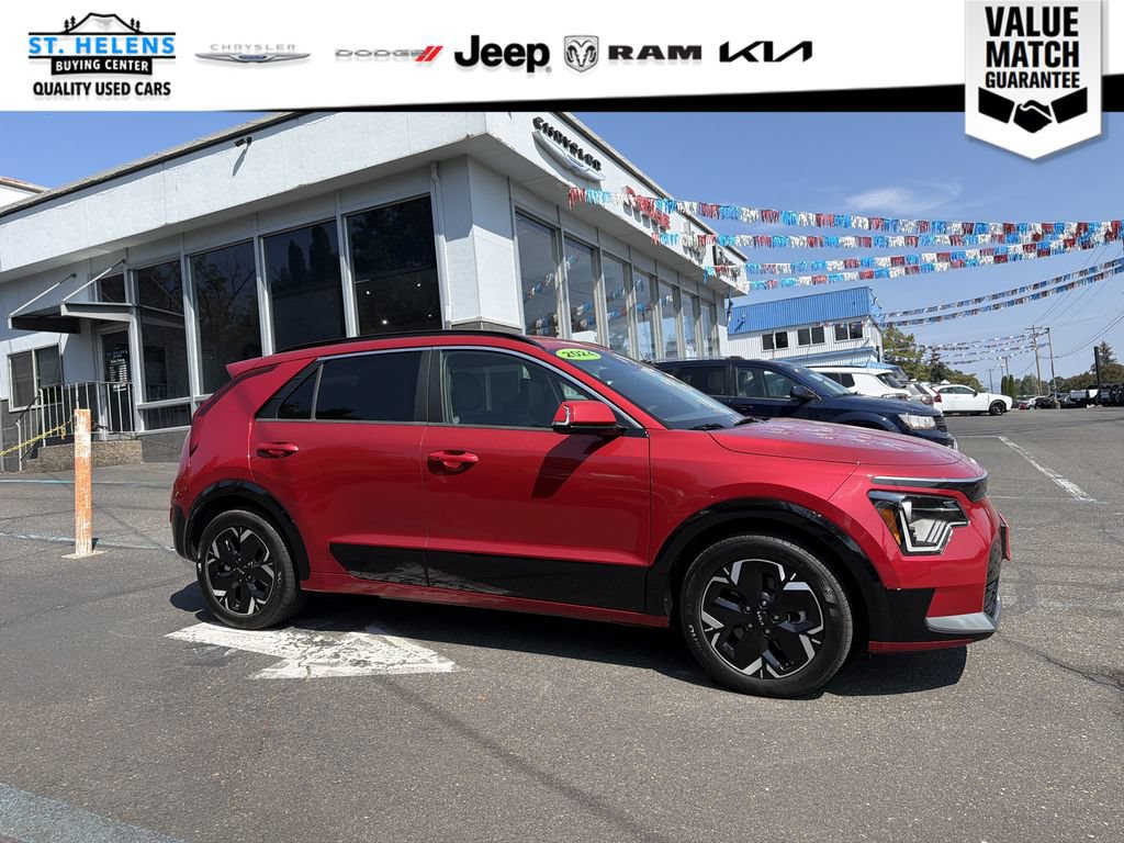 Used 2024 Kia Niro Wind w/ Wind Preserve Package FWD image 9