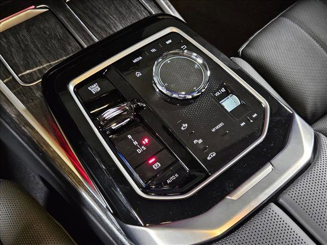 New 2025 BMW 760i xDrive w/ Executive Package image 11