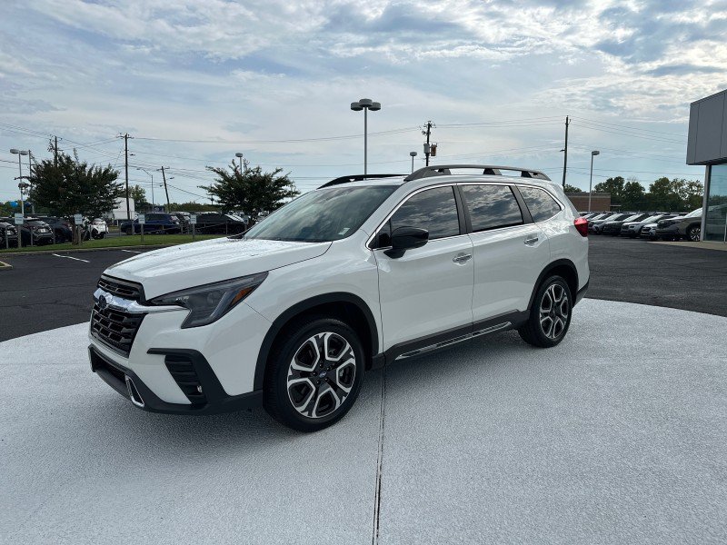 Used 2026 Subaru Ascent Touring w/ Popular Package #2 AWD/4WD image 3