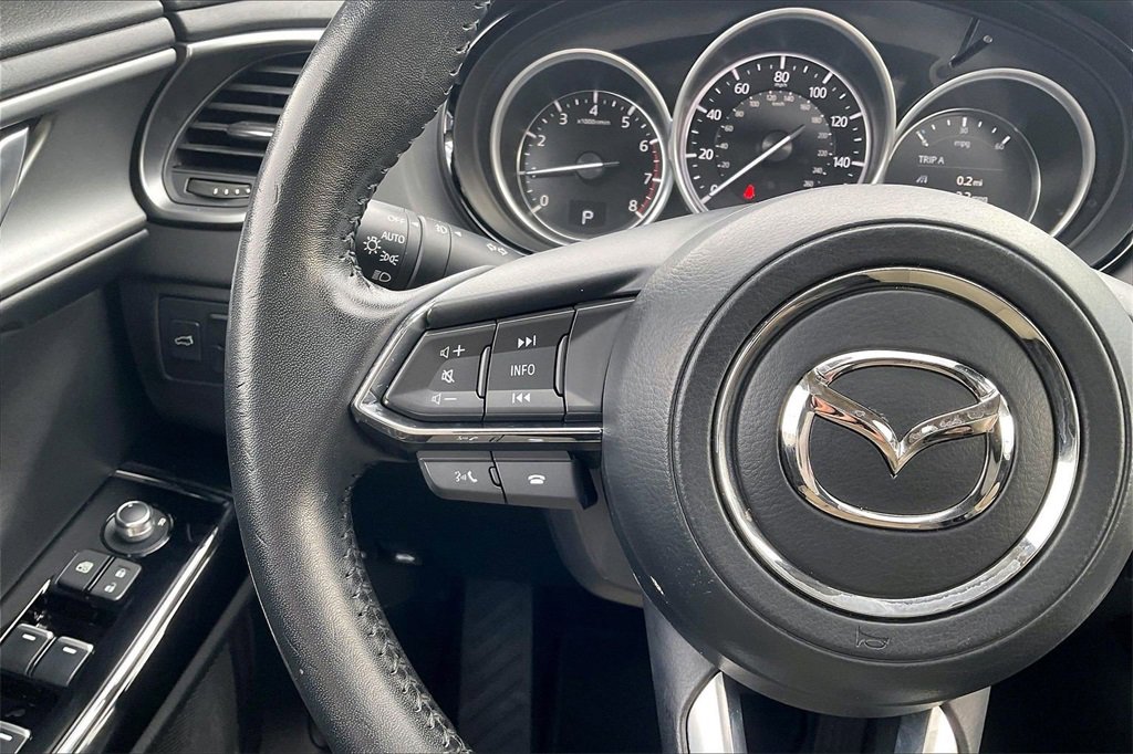 Used 2022 MAZDA CX-9 Touring Plus image 18