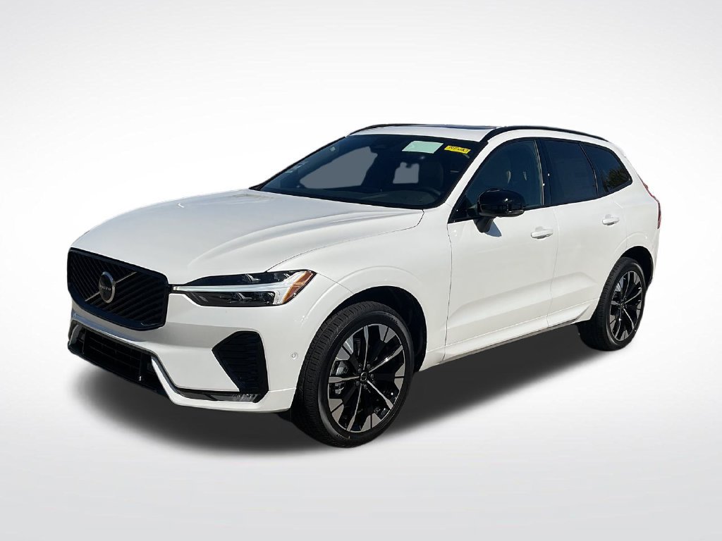 New 2027 Volvo XC60 B5 Plus AWD/4WD image 3