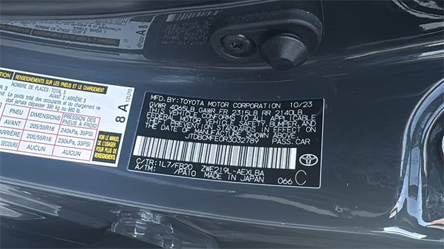 Used 2024 Toyota Corolla LE image 37