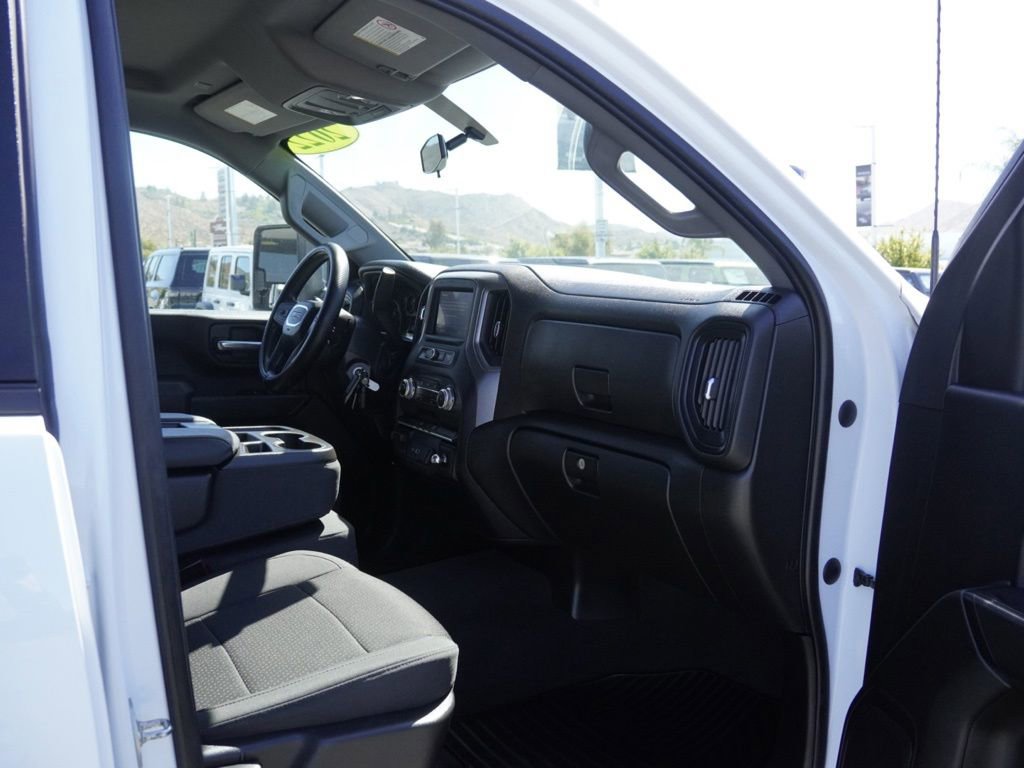 Used 2022 GMC Sierra 3500 Pro w/ Convenience Package AWD/4WD image 21