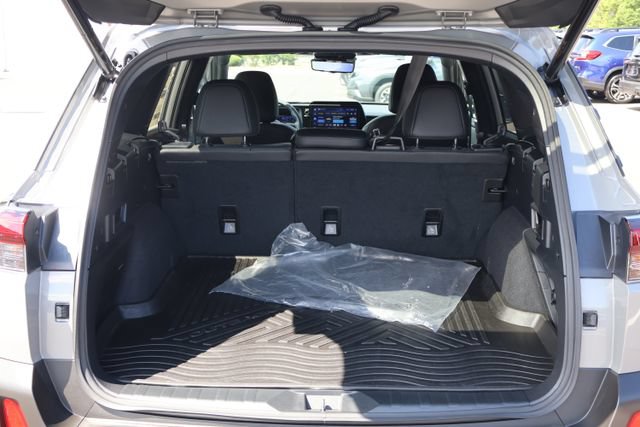 Certified 2026 Subaru Outback Touring AWD/4WD image 21