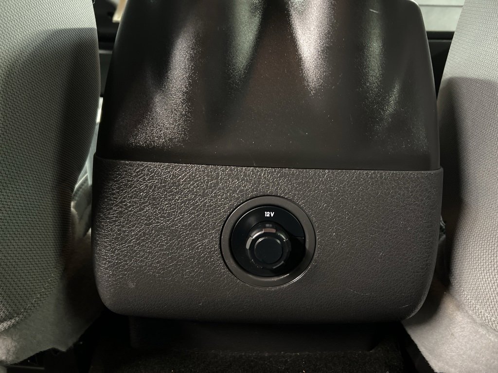 Used 2011 Ford F150 XLT w/ XLT Chrome Pkg image 24