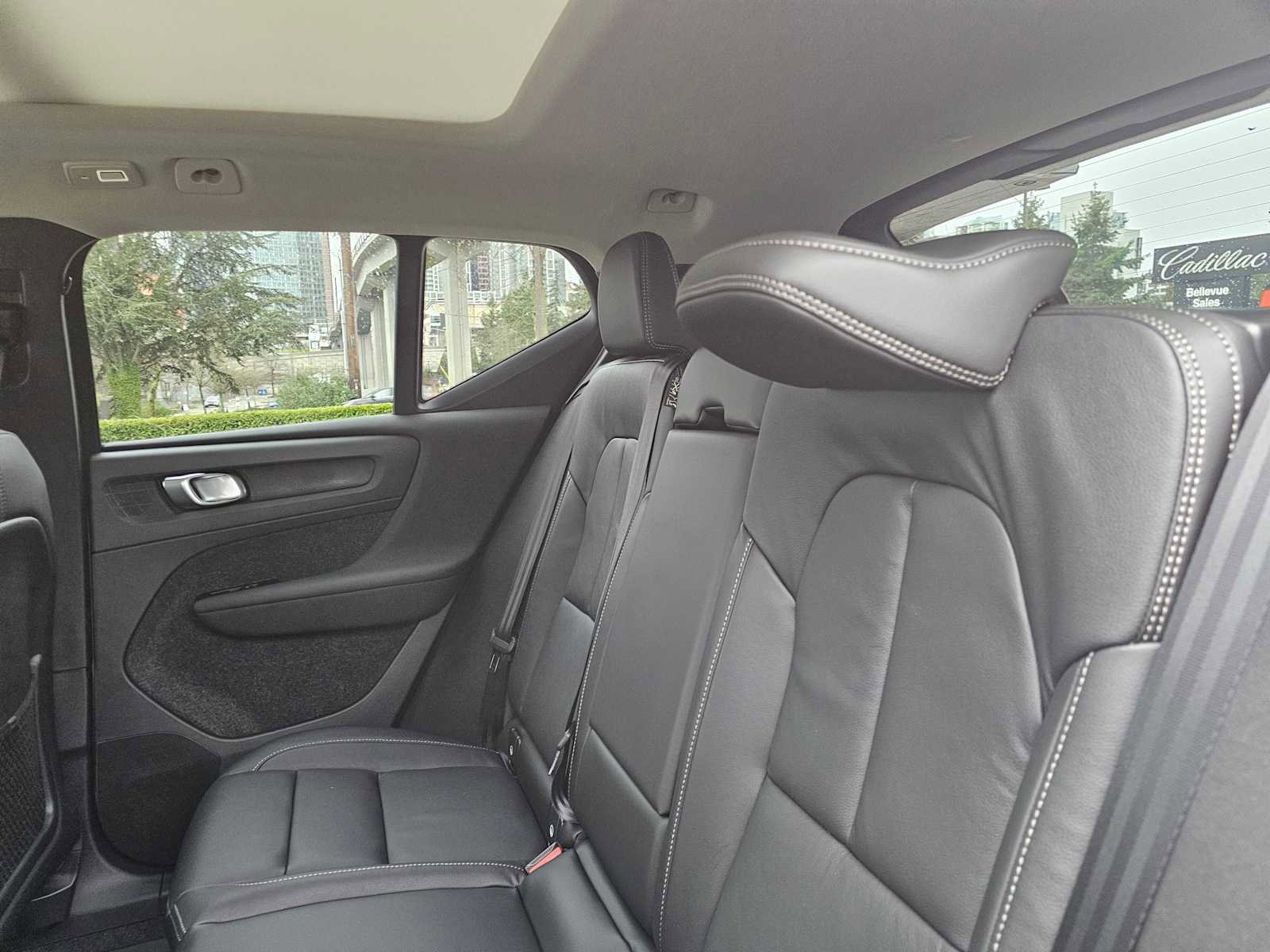 New 2026 Volvo XC40 B5 Plus w/ Protection Package Premier image 20