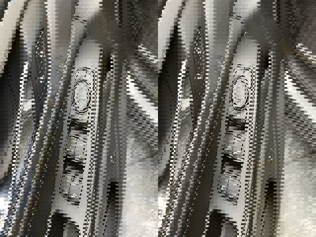 Certified 2023 Chevrolet Traverse LT image 8