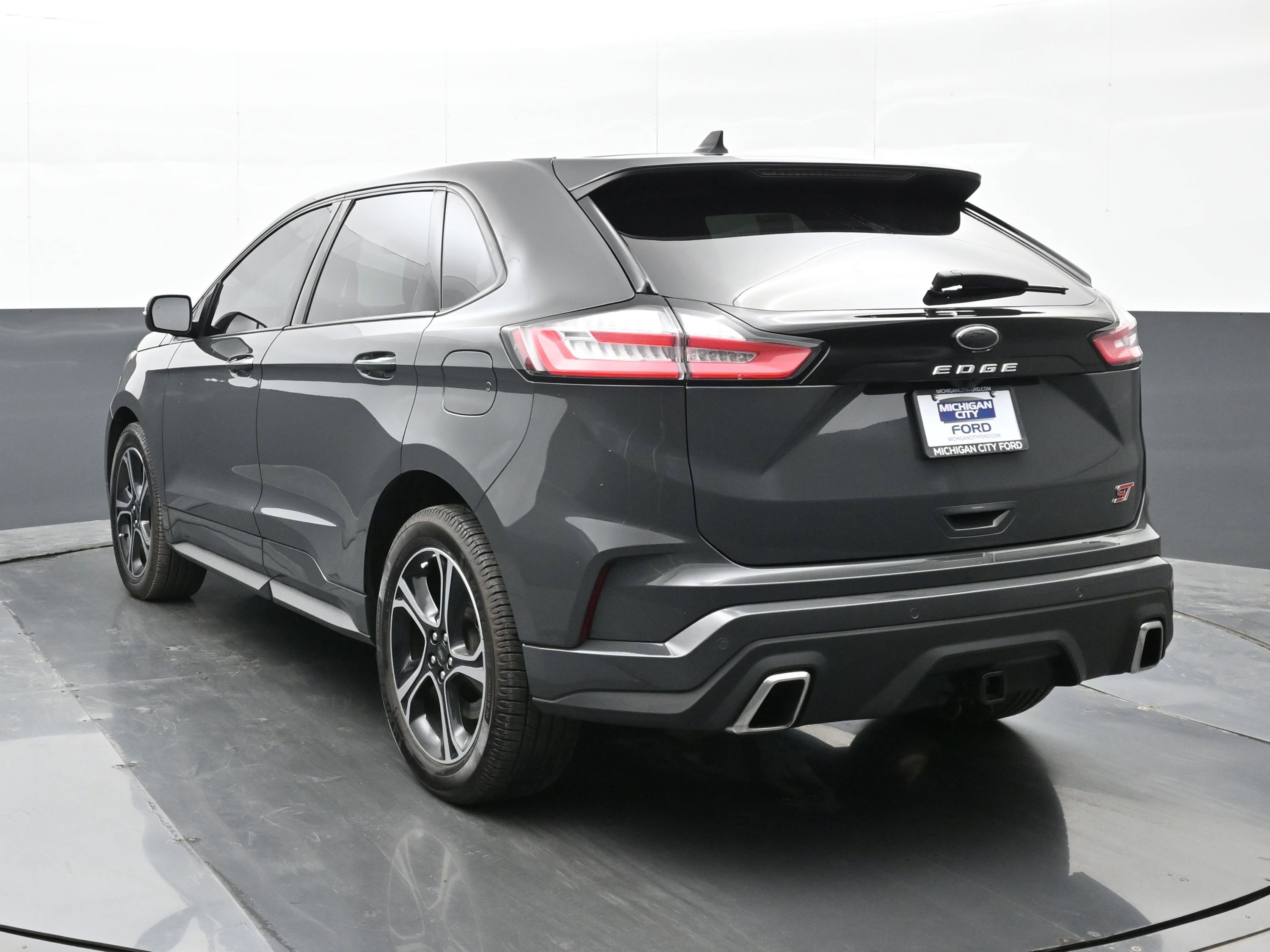 Used 2021 Ford Edge ST AWD/4WD image 8