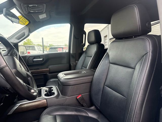 Used 2021 Chevrolet Silverado 1500 LT Trail Boss w/ LPO, Dark Essentials Package AWD/4WD image 8