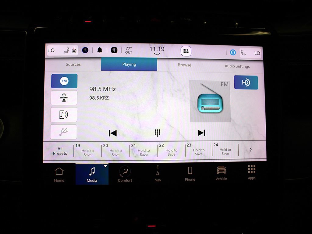 Certified 2023 Jeep Grand Cherokee L Limited AWD/4WD image 17