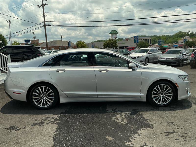 Used 2017 Lincoln MKZ Premiere image 7