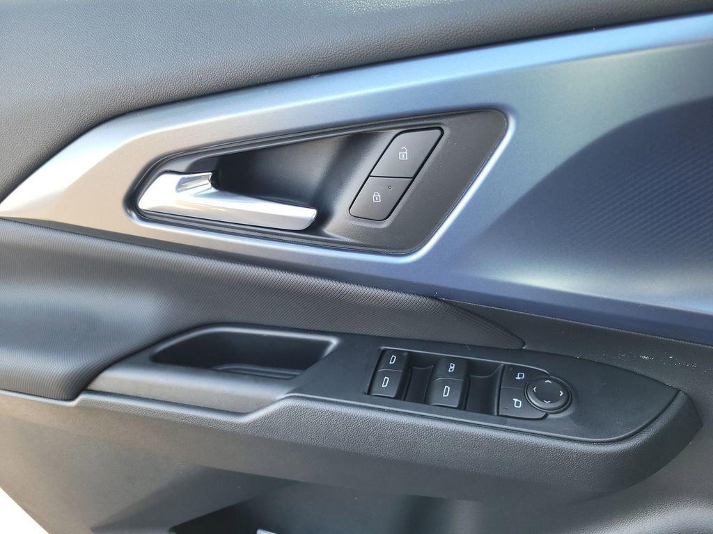 New 2026 Chevrolet Equinox EV LT image 22