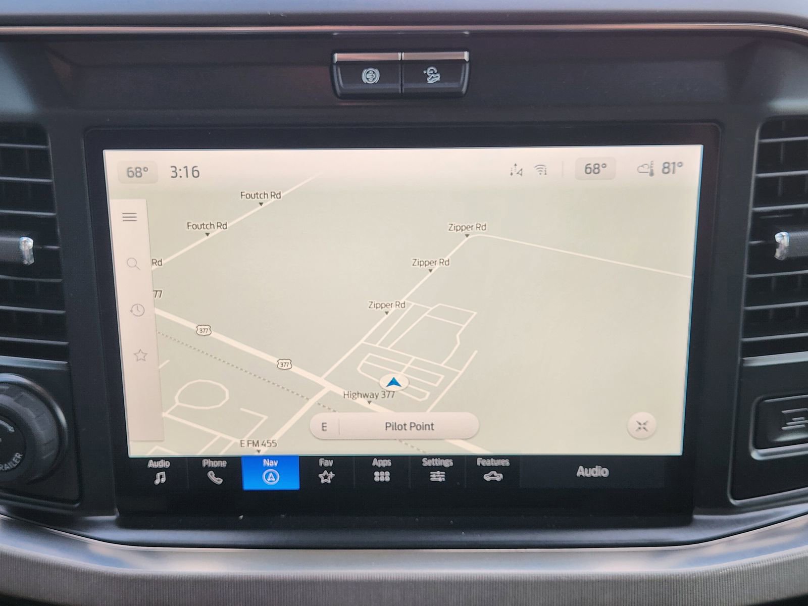 New 2026 Ford F450 Platinum w/ Platinum Plus Package image 17