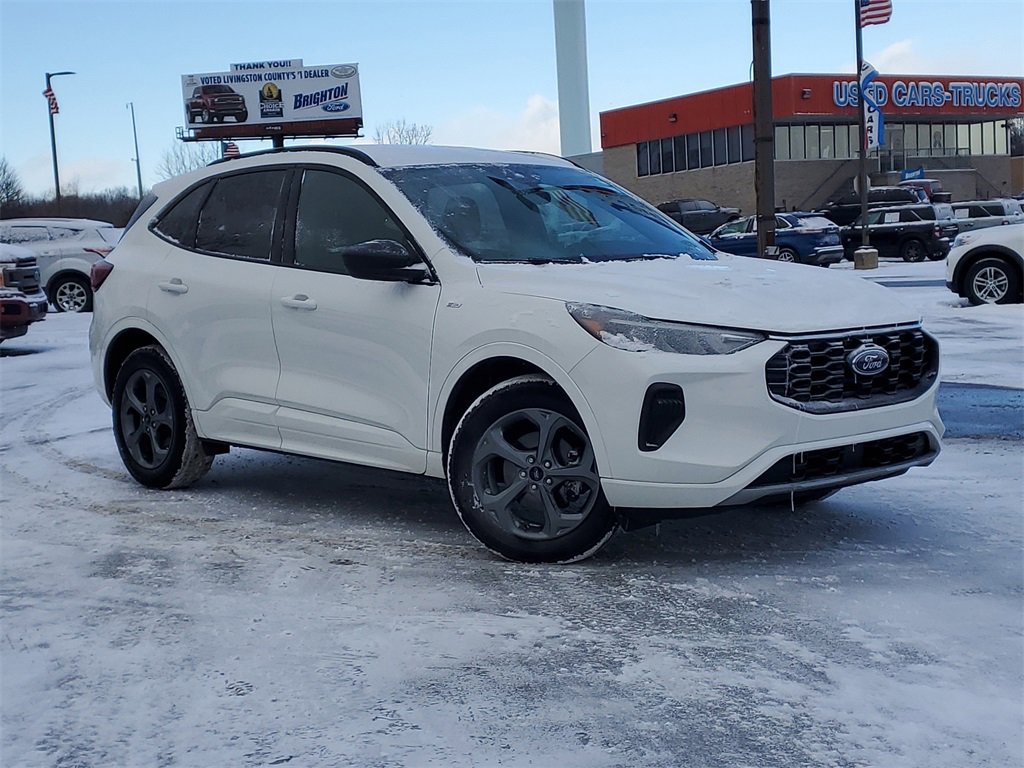 Used 2024 Ford Escape ST-Line w/ Tech Pack #1 image 1