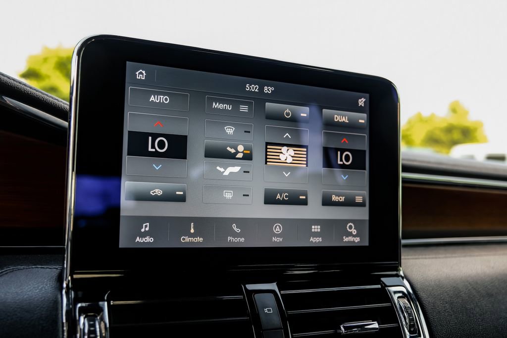 Used 2020 Lincoln Navigator Reserve image 33