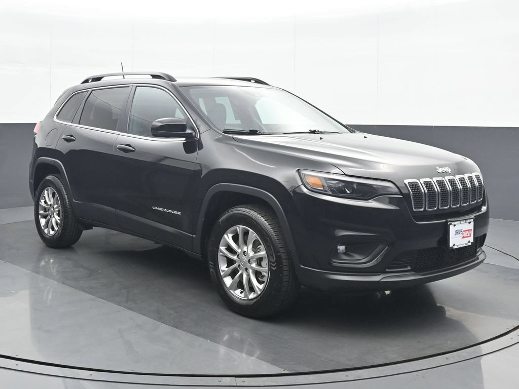Used 2022 Jeep Cherokee Latitude Lux w/ Sun & Sound Group AWD/4WD image 9