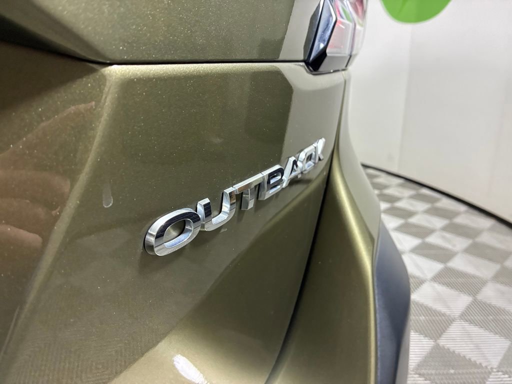 Used 2021 Subaru Outback Limited image 23