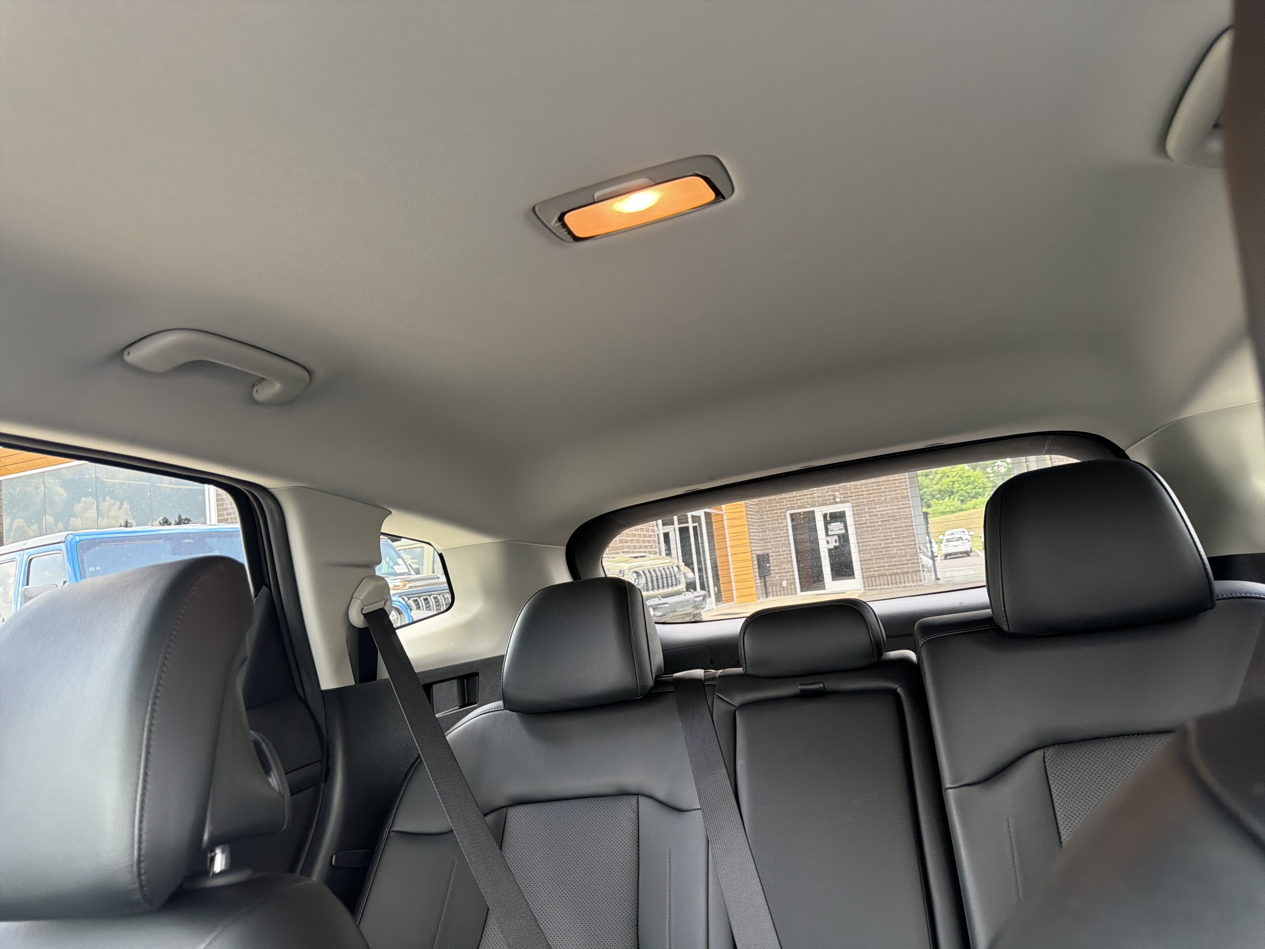 Used 2023 Kia Sportage EX FWD image 51