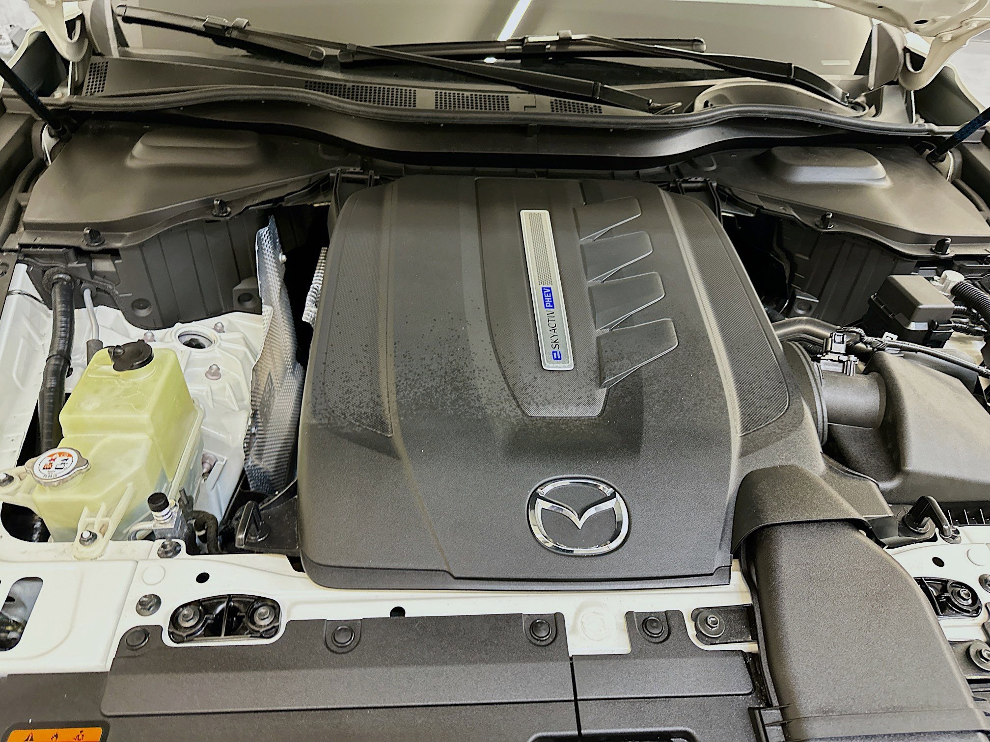 Used 2024 MAZDA CX-90 Plug-In Hybrid w/ Preferred image 37