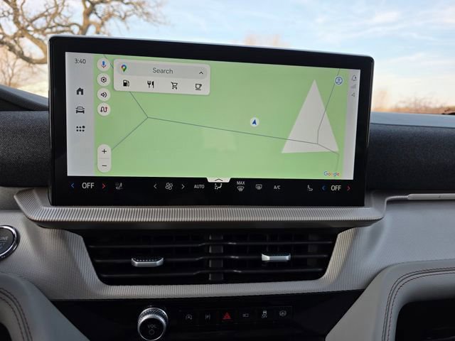 Certified 2025 Ford Explorer Active w/ Active Comfort Package image 16