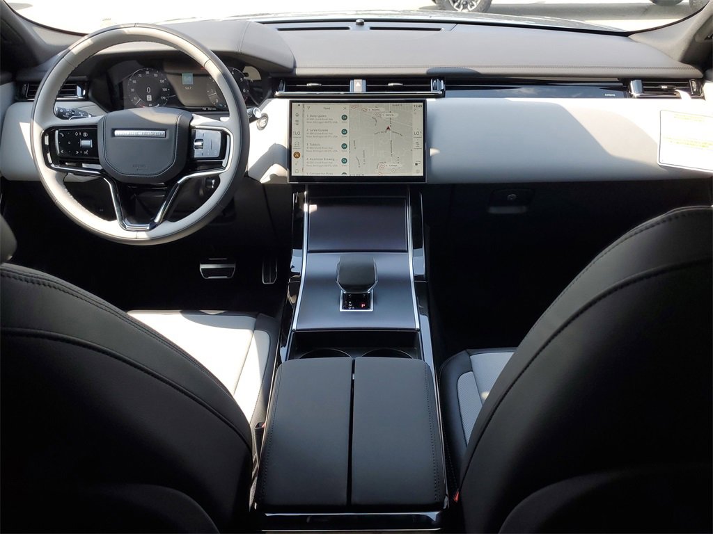 New 2026 Land Rover Range Rover Velar Dynamic SE image 29