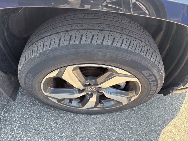 Used 2023 Toyota RAV4 SE w/ Weather & Moonroof Package AWD/4WD image 8