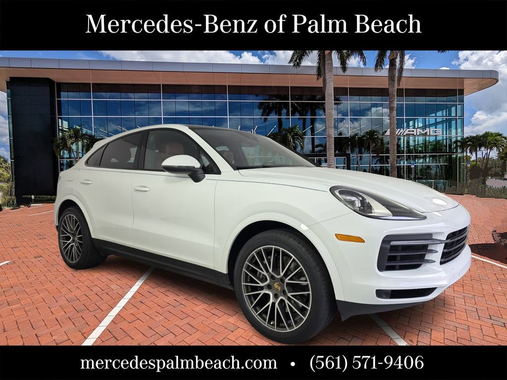 Used 2021 Porsche Cayenne Coupe AWD/4WD image 1