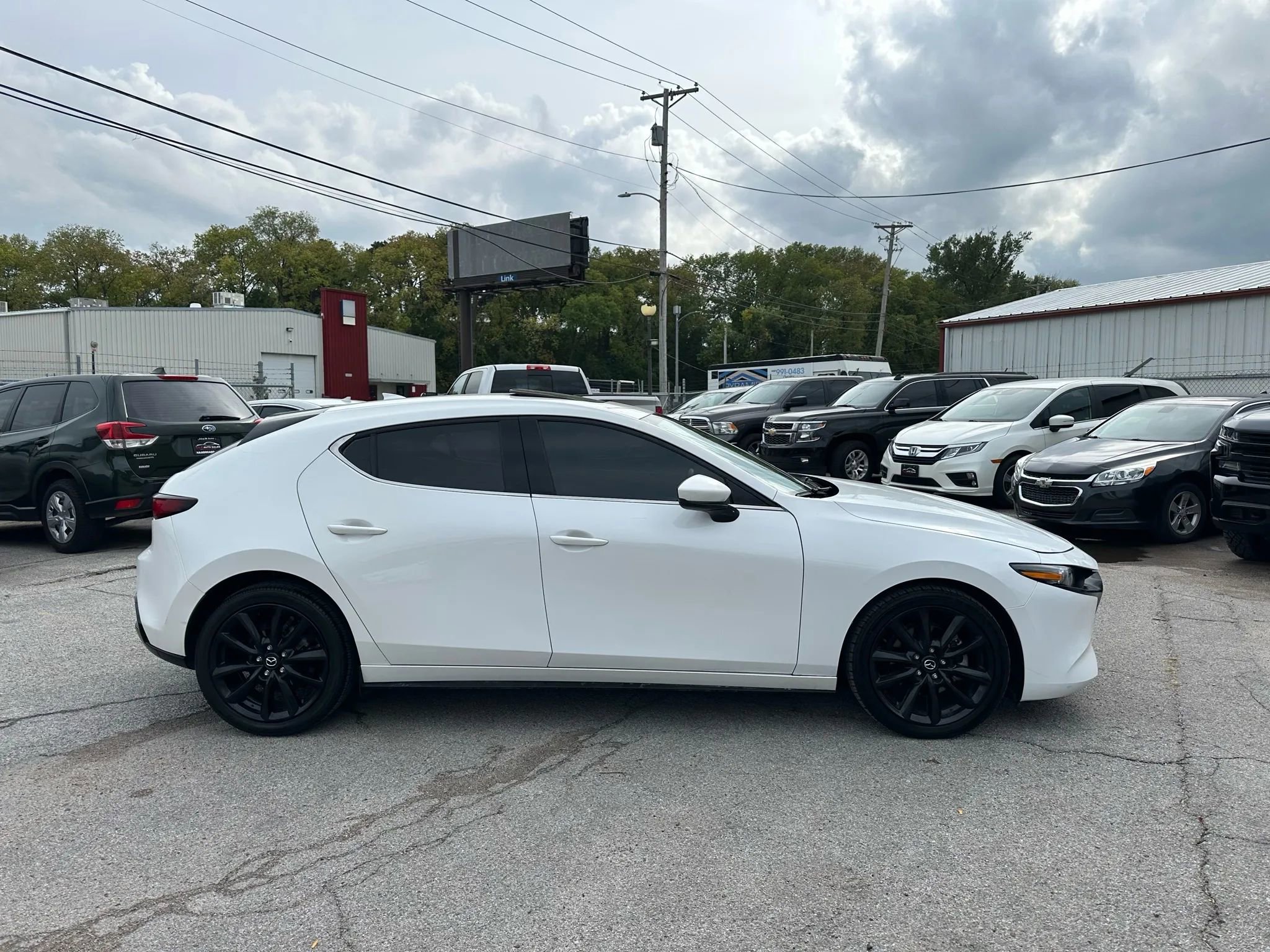 Used 2020 MAZDA MAZDA3 AWD Hatchback w/ Premium Pkg image 6