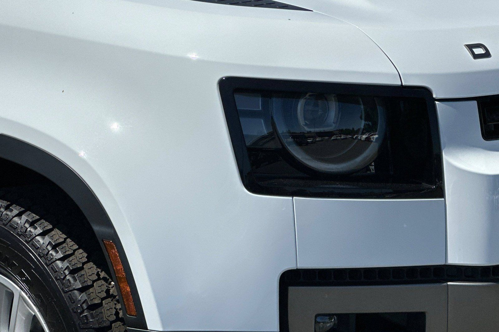 New 2026 Land Rover Defender 130 S AWD/4WD image 8