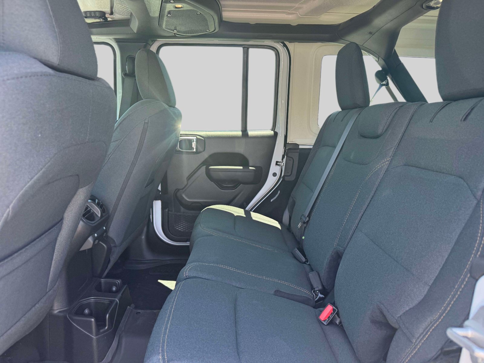 Used 2026 Jeep Wrangler Unlimited Sport AWD/4WD image 14