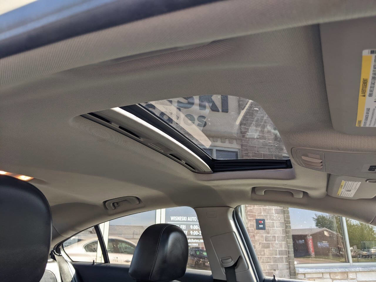 Used 2014 Buick Regal Premium FWD image 17