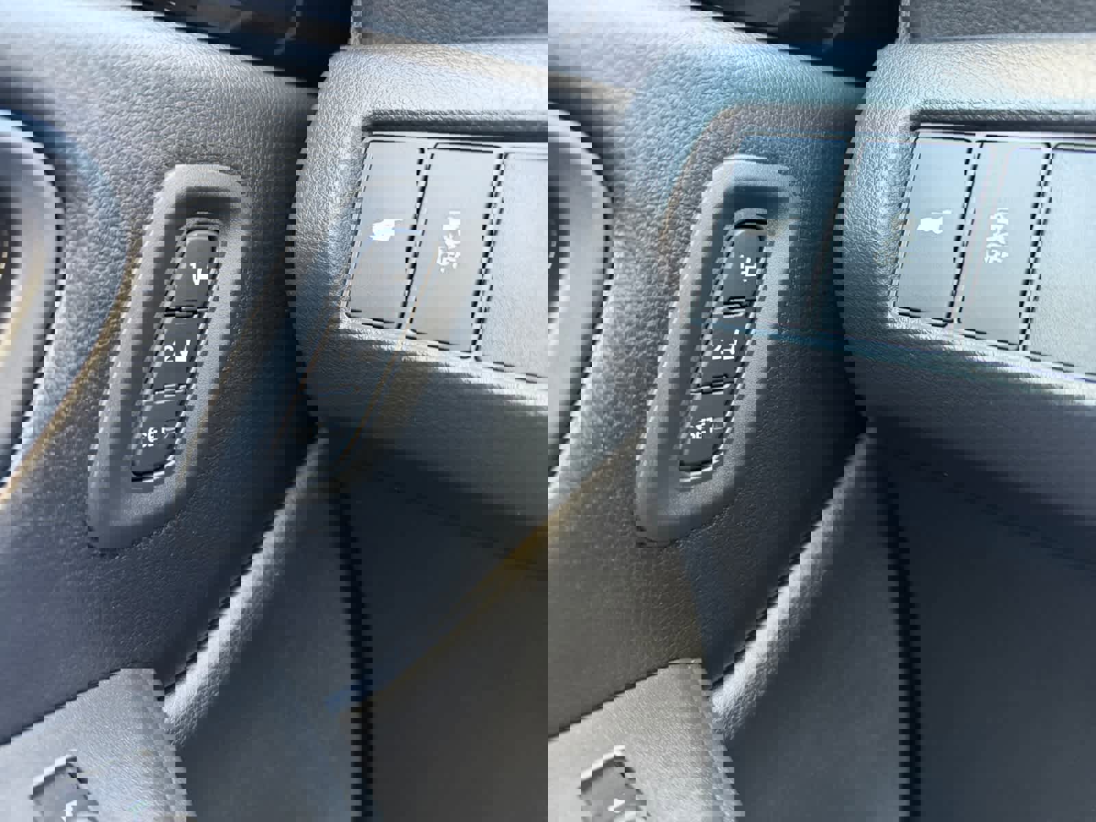 Used 2024 Honda Pilot EX-L image 23