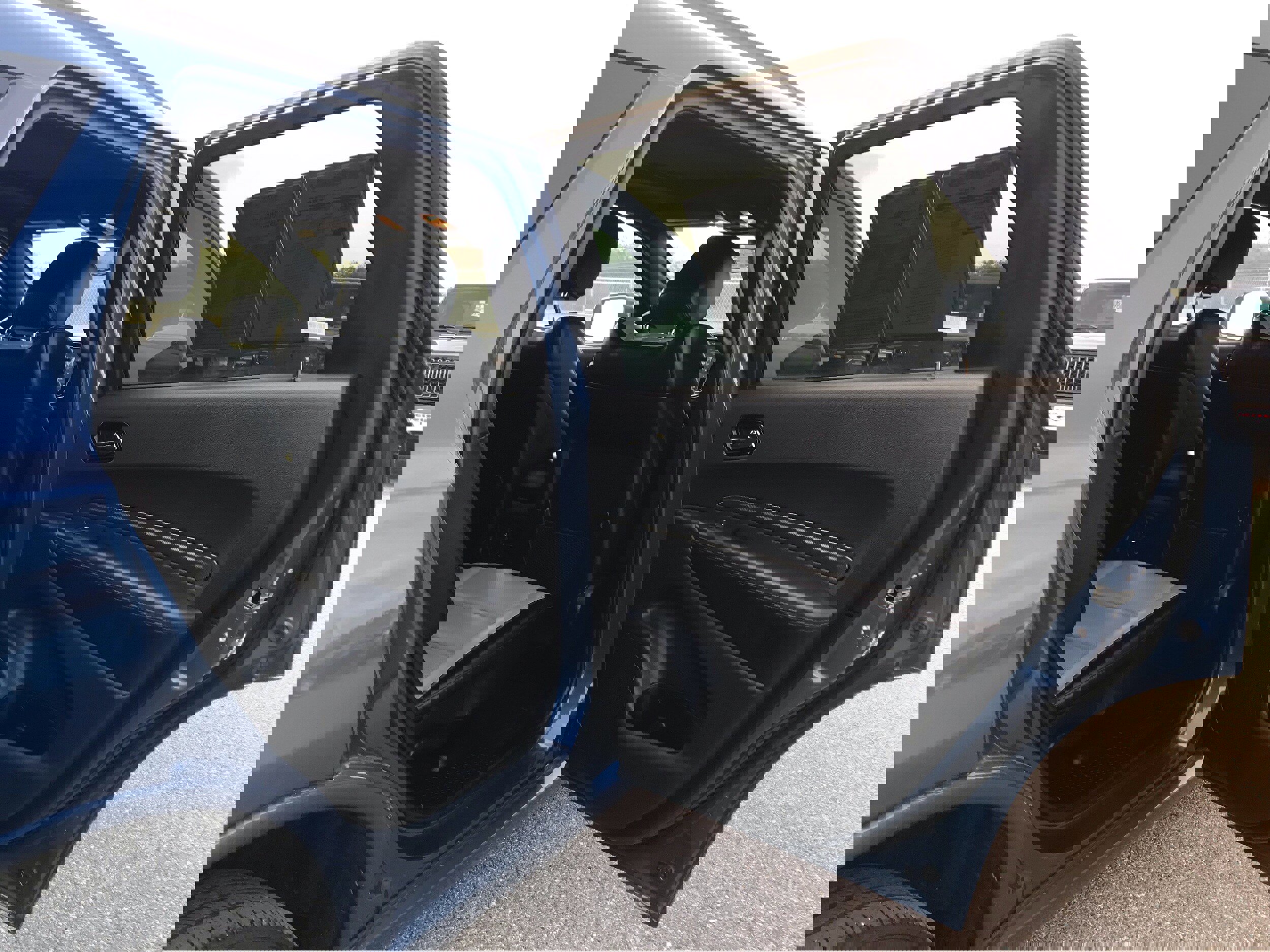 Used 2024 Dodge Durango GT image 15