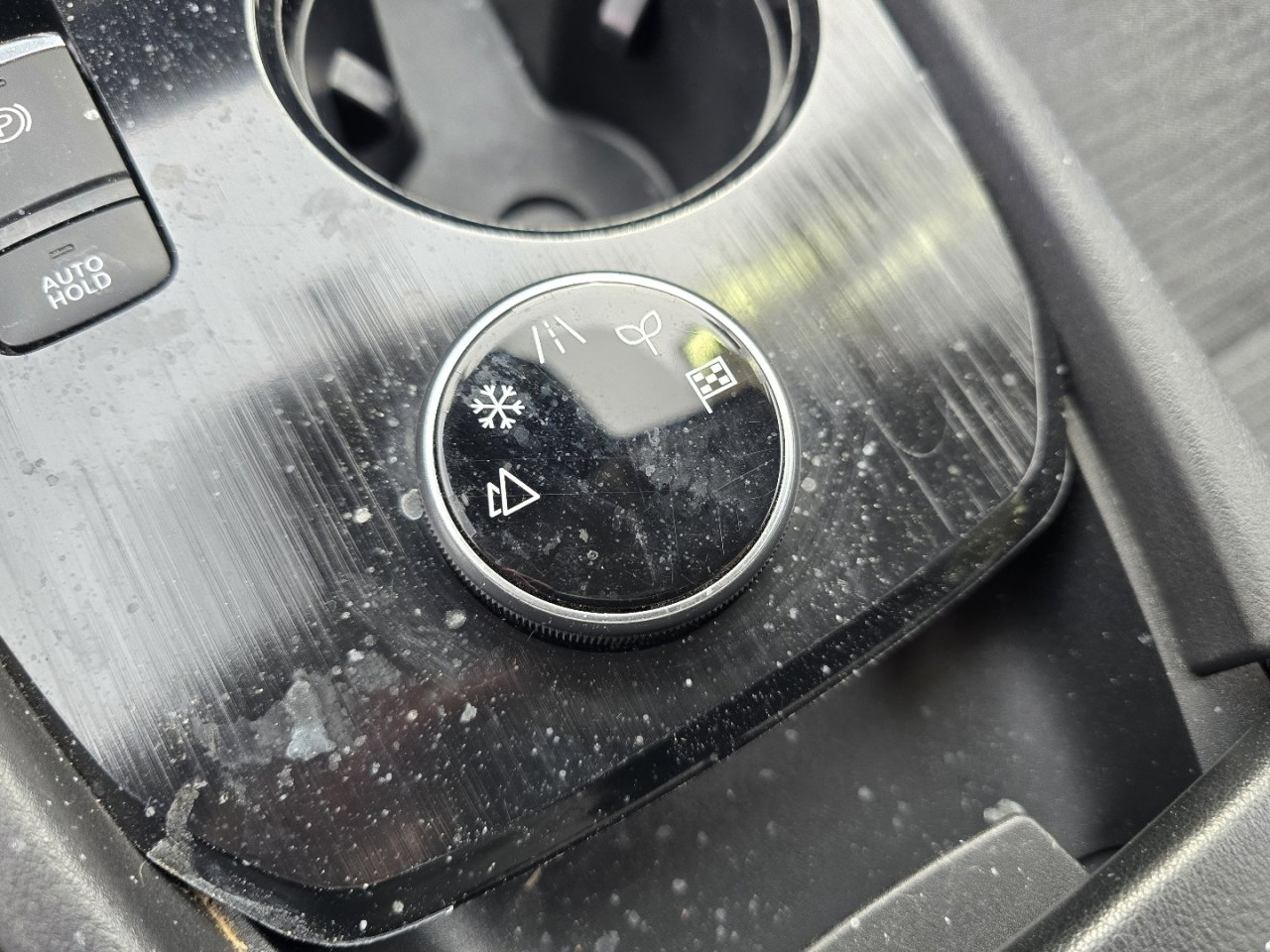 Used 2023 Nissan Rogue SV image 22