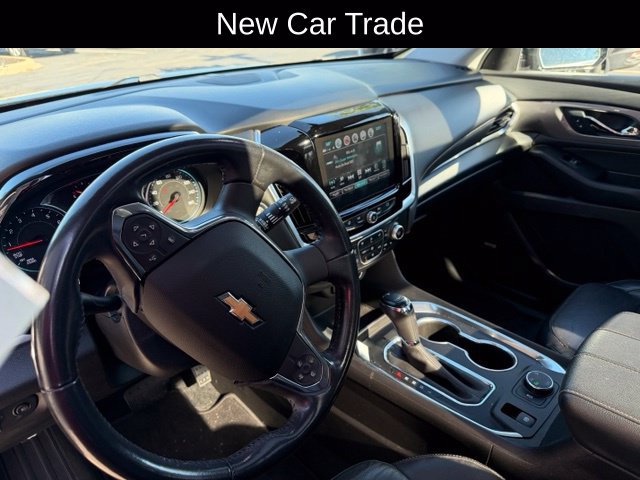 Used 2019 Chevrolet Traverse LT w/ LT Premium Package AWD/4WD image 14